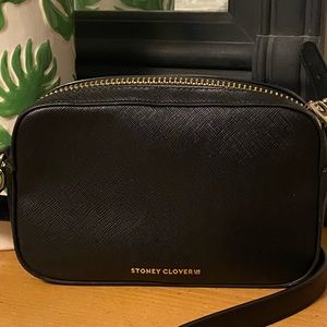 Black Stoney Clover Crossbody
